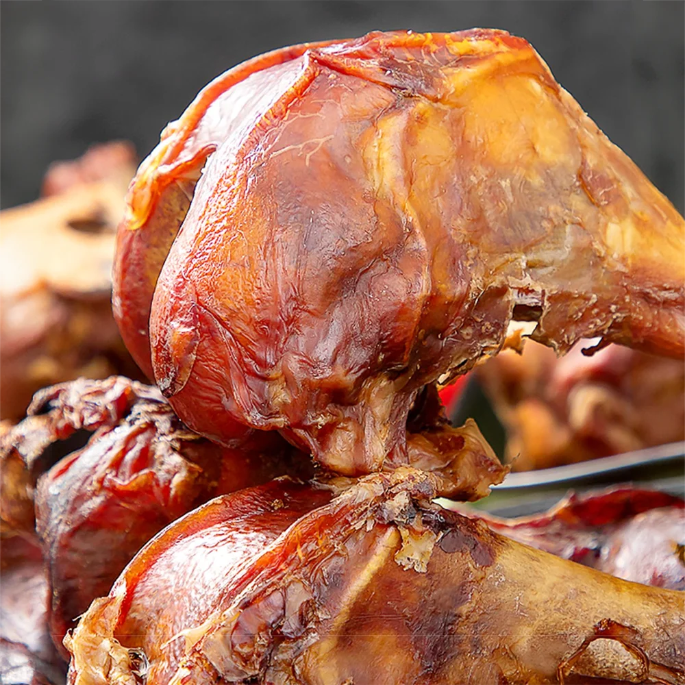 5.29-6.70oz/(150-190g)  6.30in/16cm Large Cow Bone, All Natural Ingredients, Natural Dog Treats, Healthy, Easily Digestible