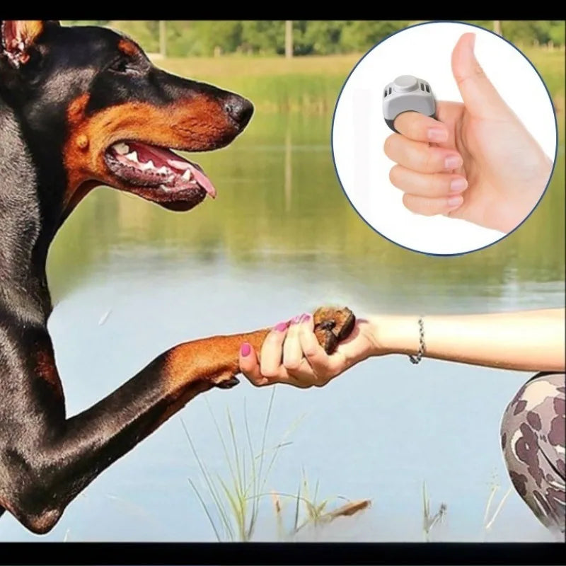 Pet Clicker Ring  for Dog Cat  Mini Finger Clickers Training Equipment Obedience Behavior Scientific 1pcs